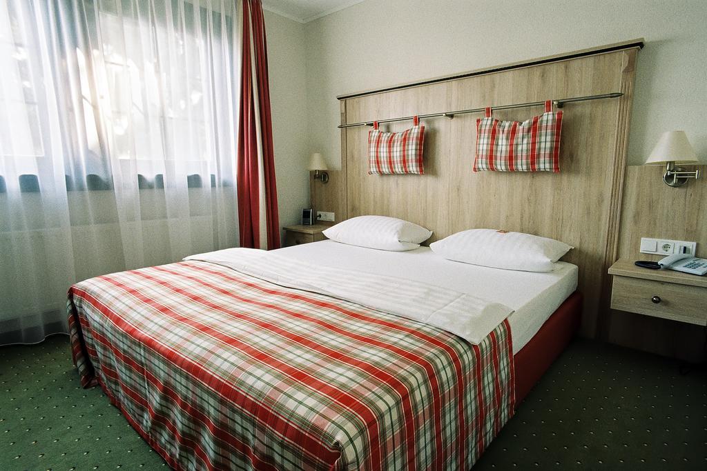 Garni Schick Hotel Bad Homburg vor der Höhe Exterior foto
