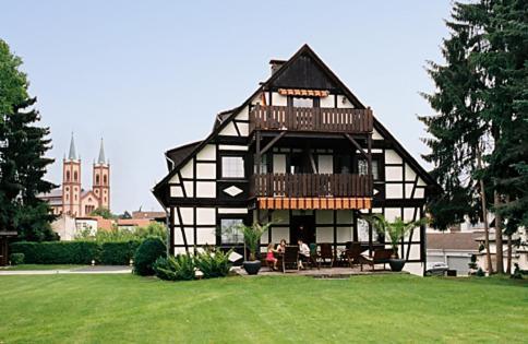 Garni Schick Hotel Bad Homburg vor der Höhe Exterior foto